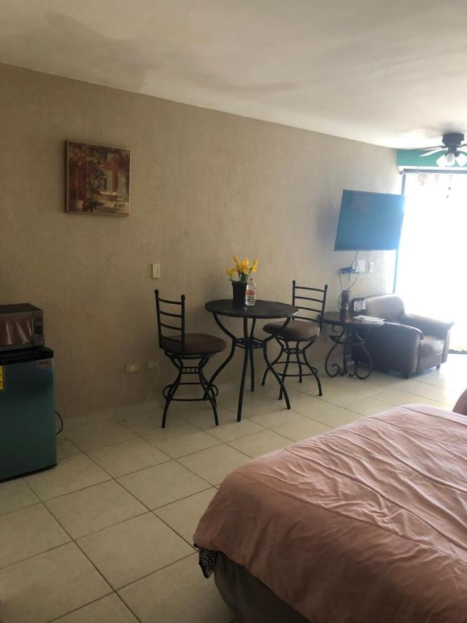 Estudio Frente Al Mar Posada San Carlos Nuevo Guaymas Bagian luar foto